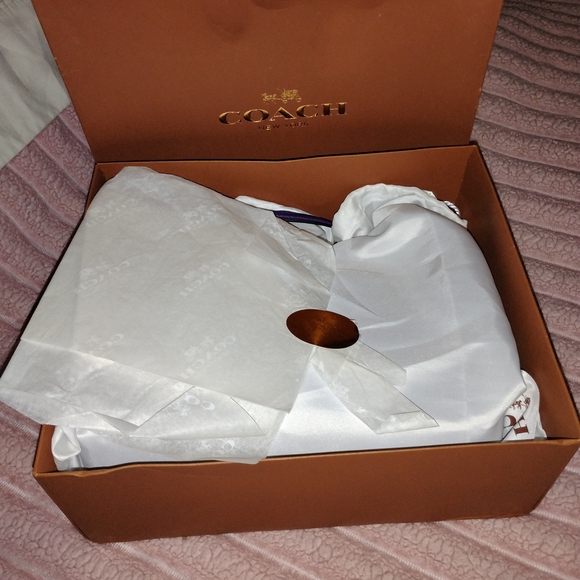 Coach Vibrant Purple Leather Satchel - Picture 11 of 14